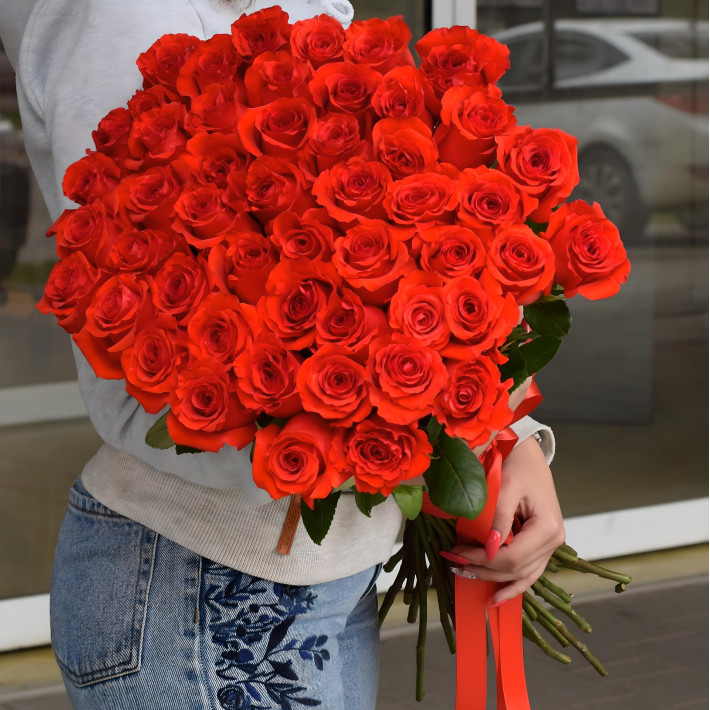 Букет кораловых роз