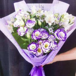 Букет из эустом №204