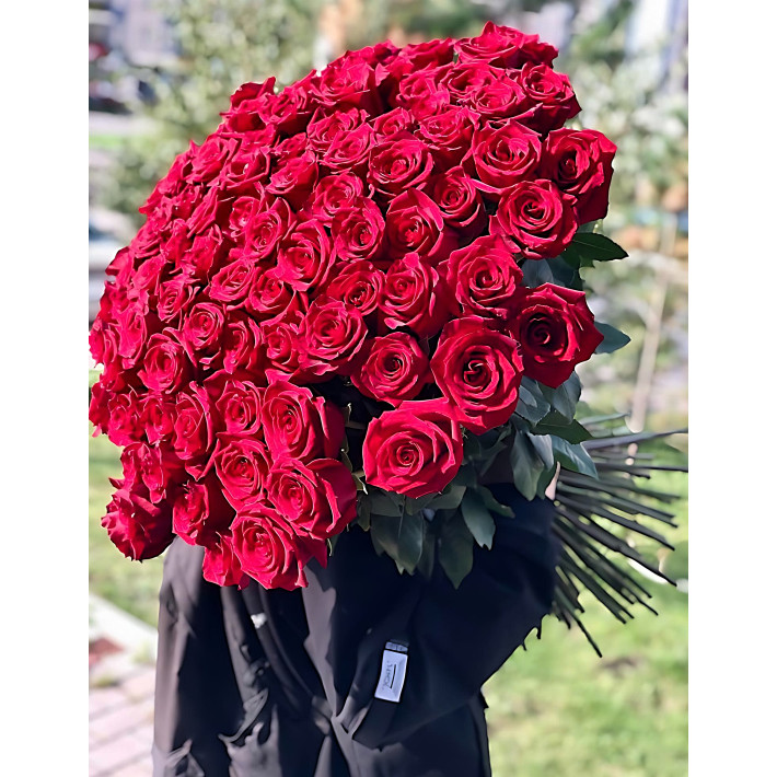 Букет красных роз №237
